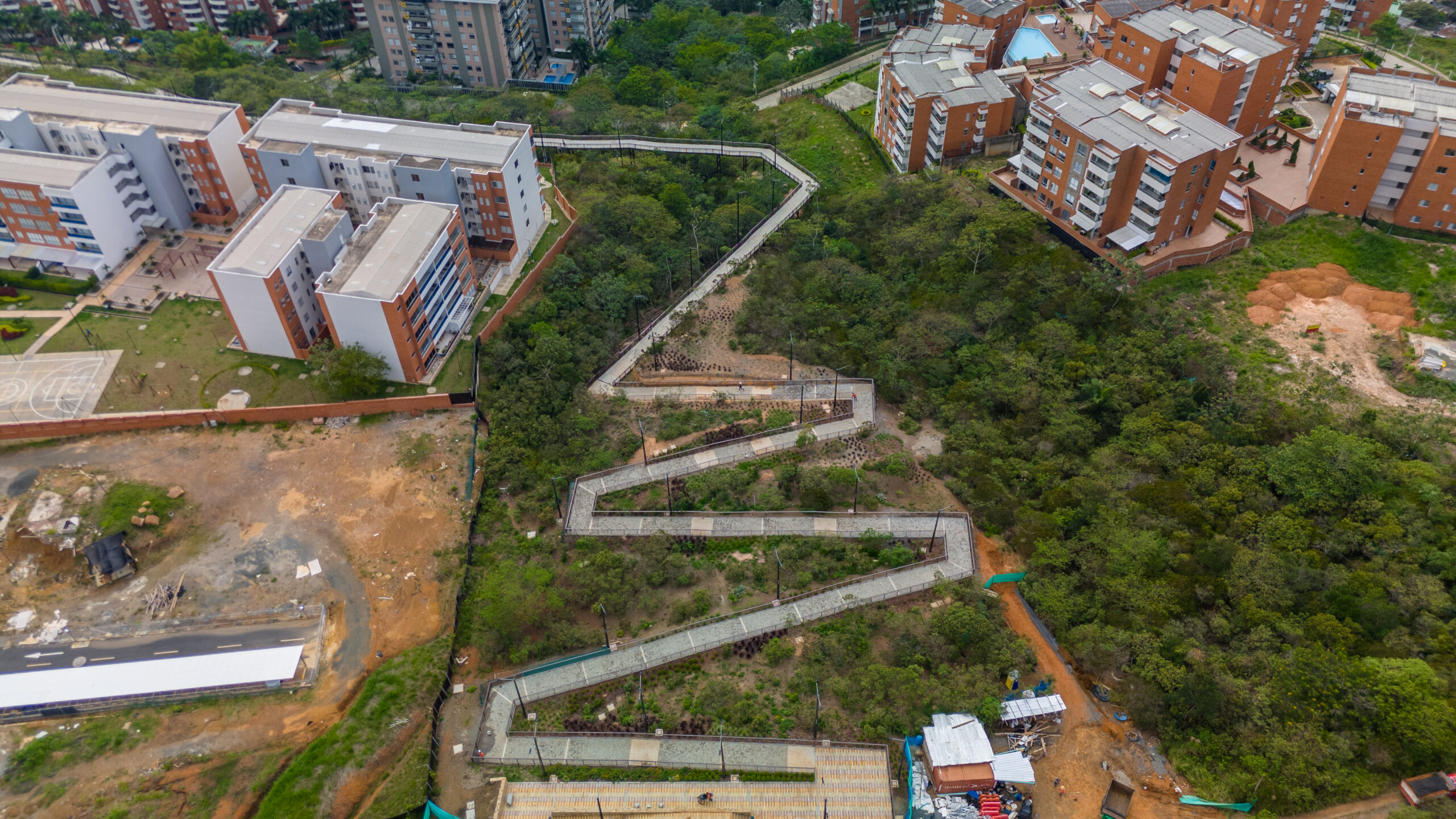 En este momento estás viendo LA CVC ENTREGÓ EL TRAMO III DEL CORREDOR AMBIENTAL CRISTO REY